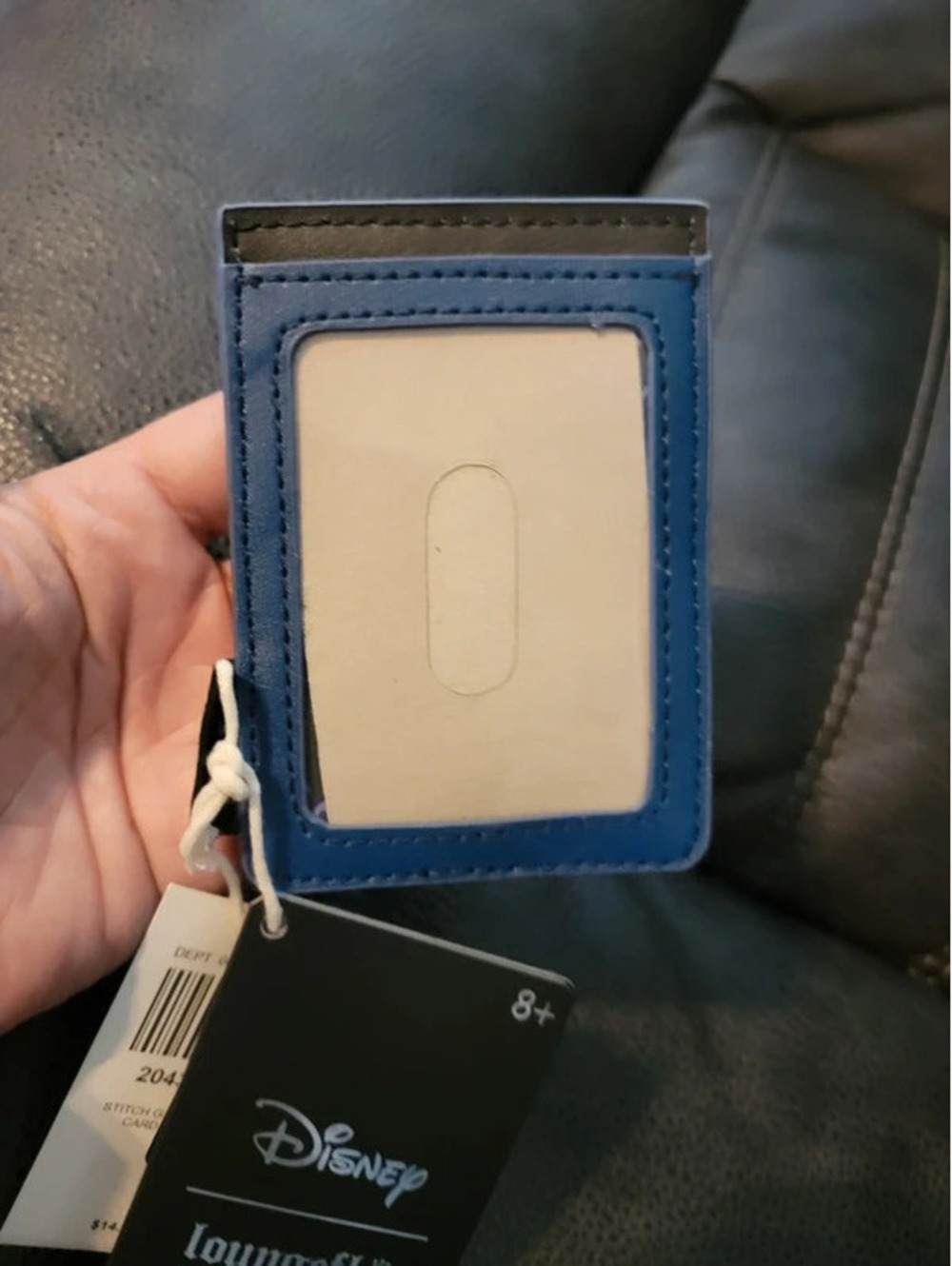 Disney Stitch card holder - Picture 2 of 4